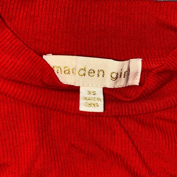 Steve Madden size XS red long sleeved crop top - Picture 2 of 5